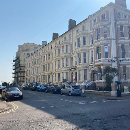 The Mowbray Bed & Breakfast Eastbourne Exterior photo